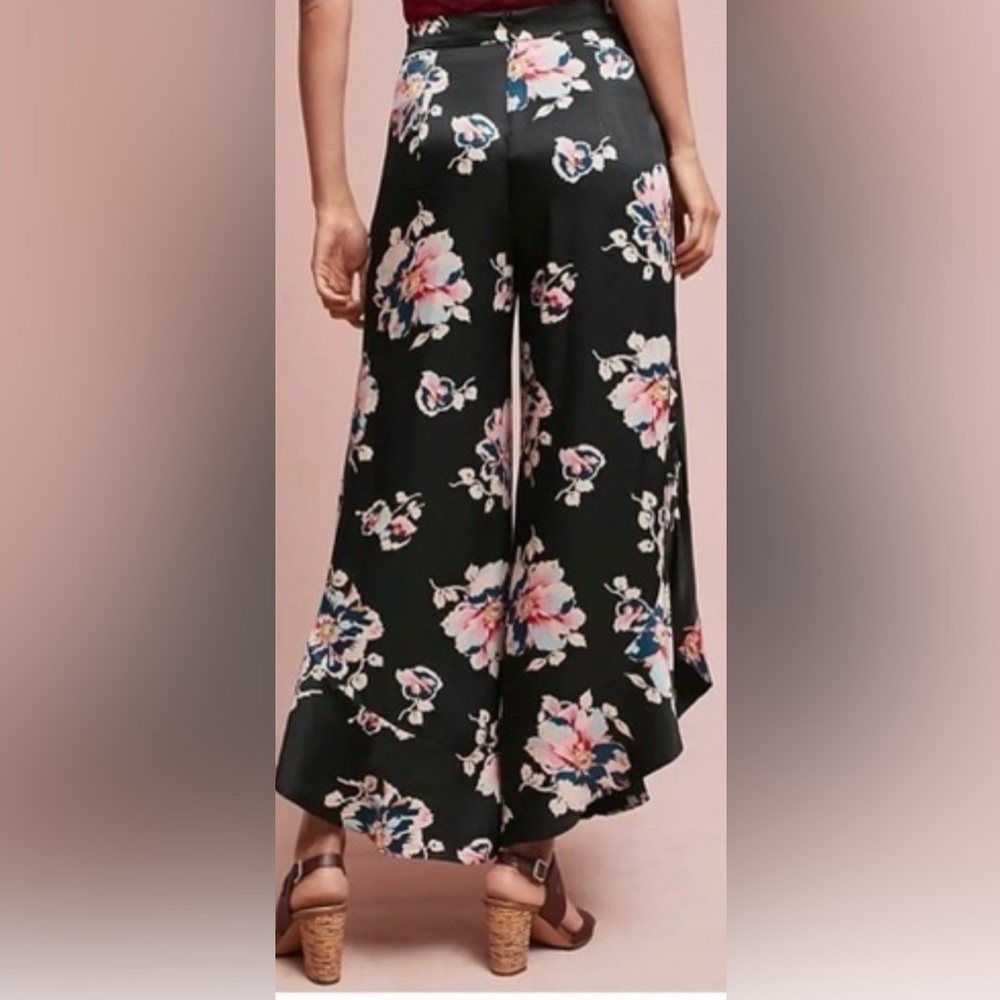 Anthropologie Elevenses Floral Tansy Ruffled Cropped Wide Leg Pants Size 6